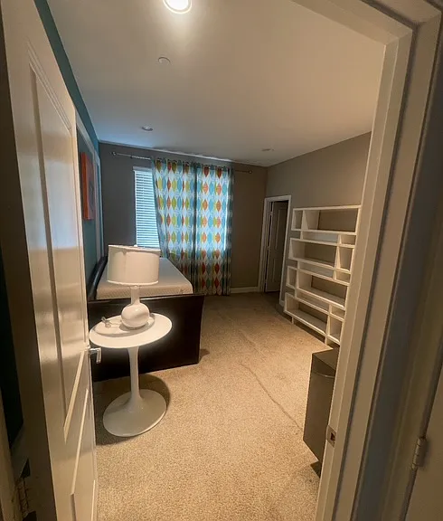 1510 W Artesia Sq #B — Photo 15