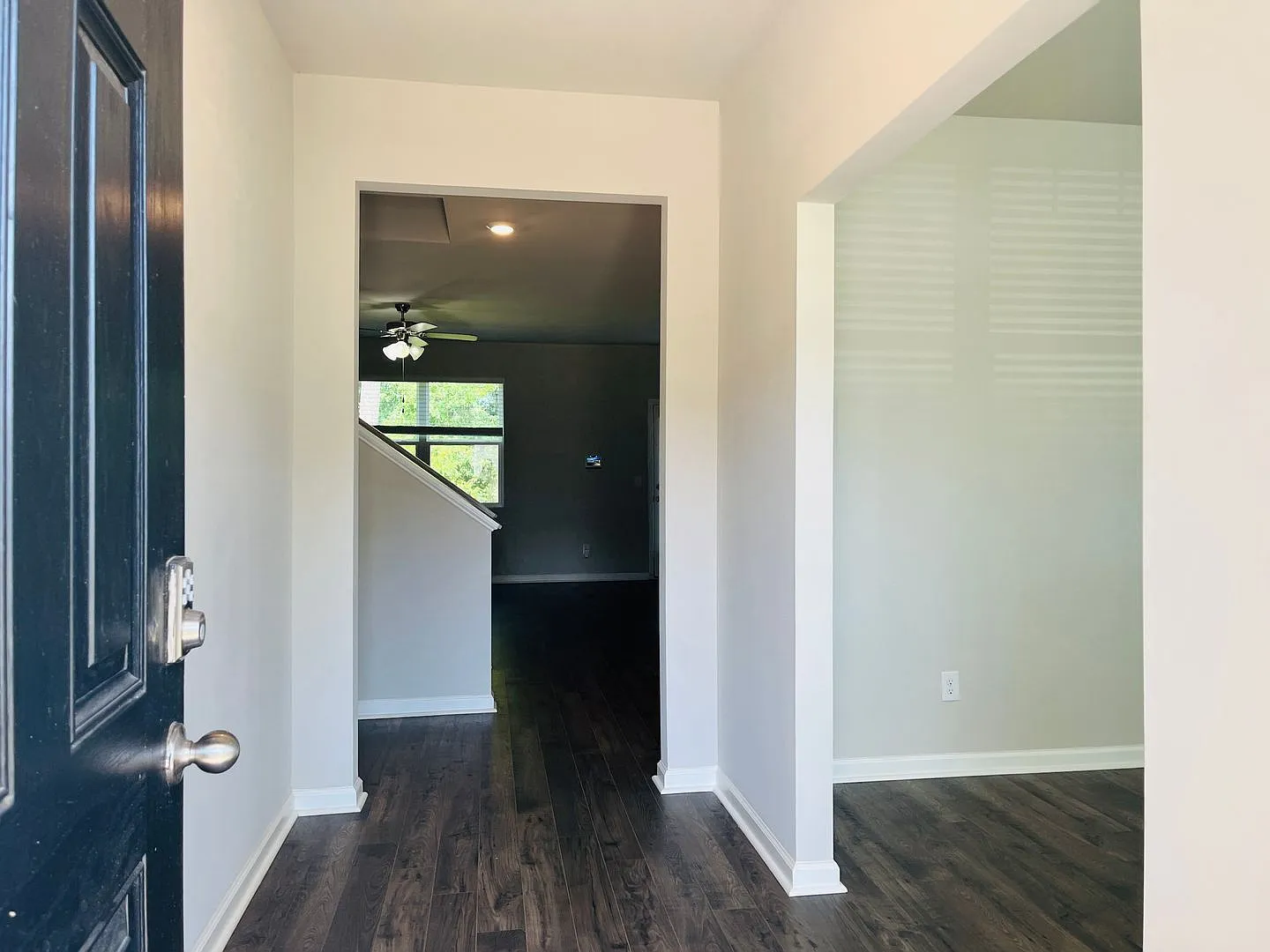WOW! This 5 bedroom, 3 full bathroom home in Newnan is a must see! — Photo 2