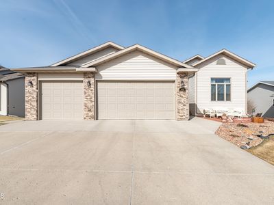 3012 Remuda Dr, Bismarck, ND, 58503