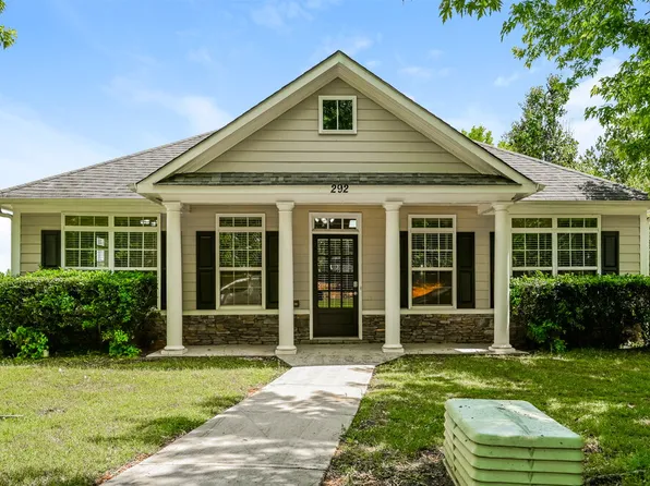 292 Monarch Village Way, Stockbridge, GA 30281