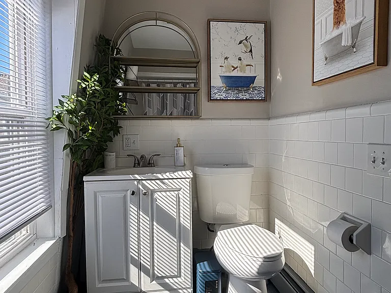 20 Jones St #1 — Photo 8