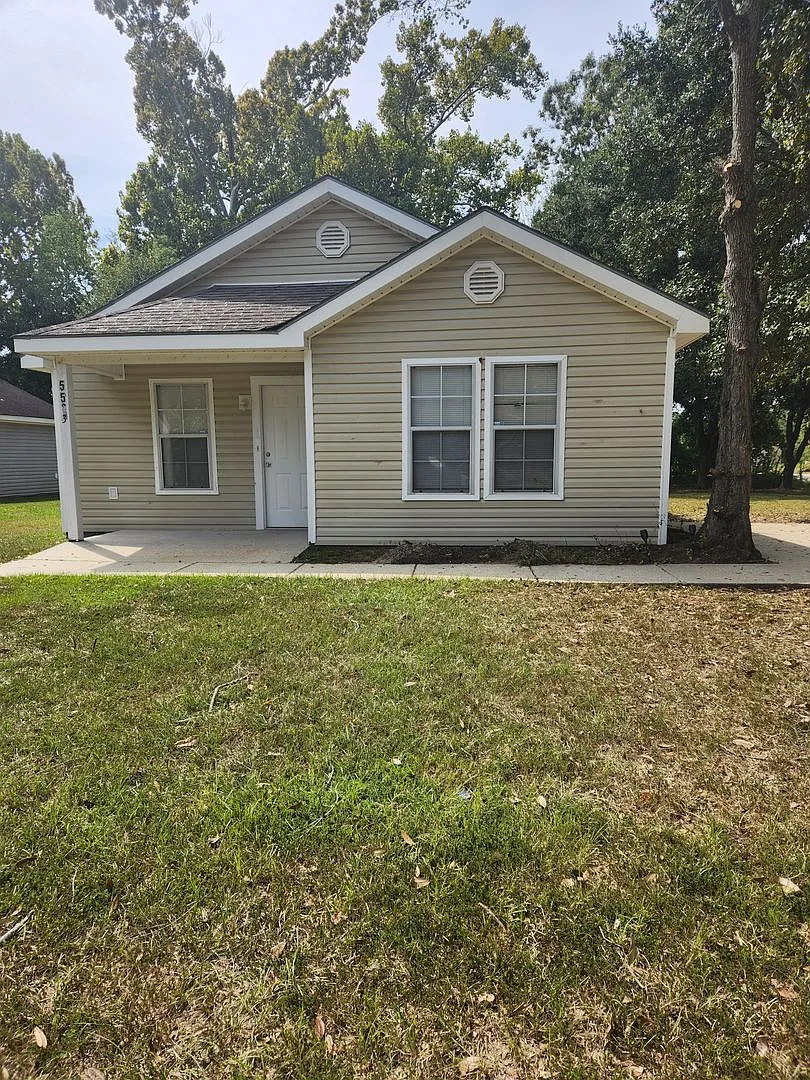 House for Rent — Photo 1