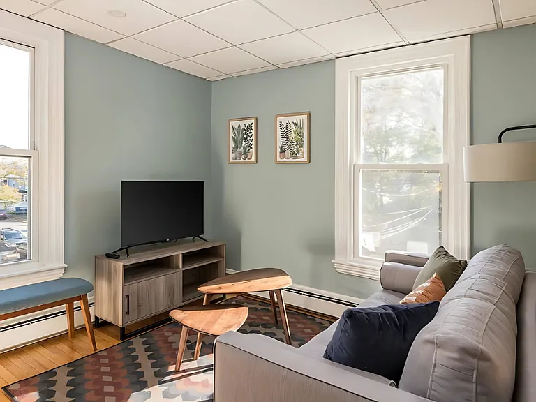 29 Pleasant Ave #3 — Photo 19