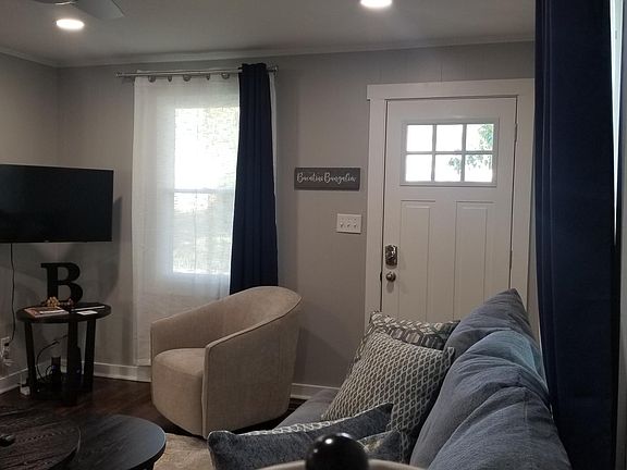 4th image of 4 Bigby St