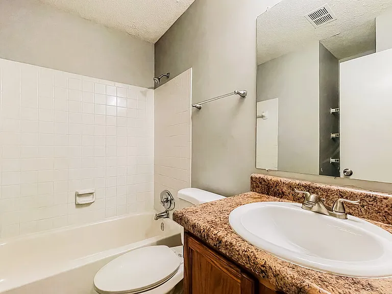 3895 Springleaf Ct — Photo 16