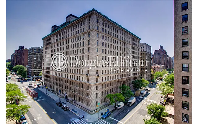 Rented by Douglas Elliman | media 33