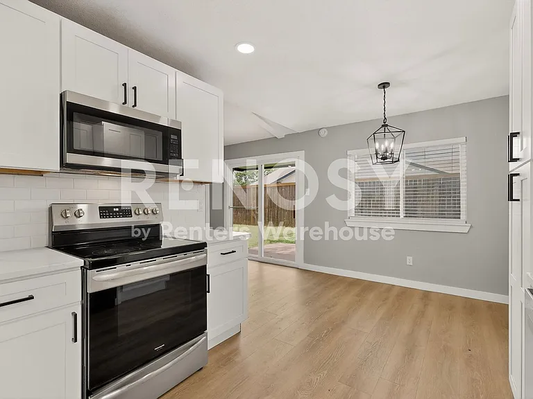 507 S Spring Creek Dr — Photo 14