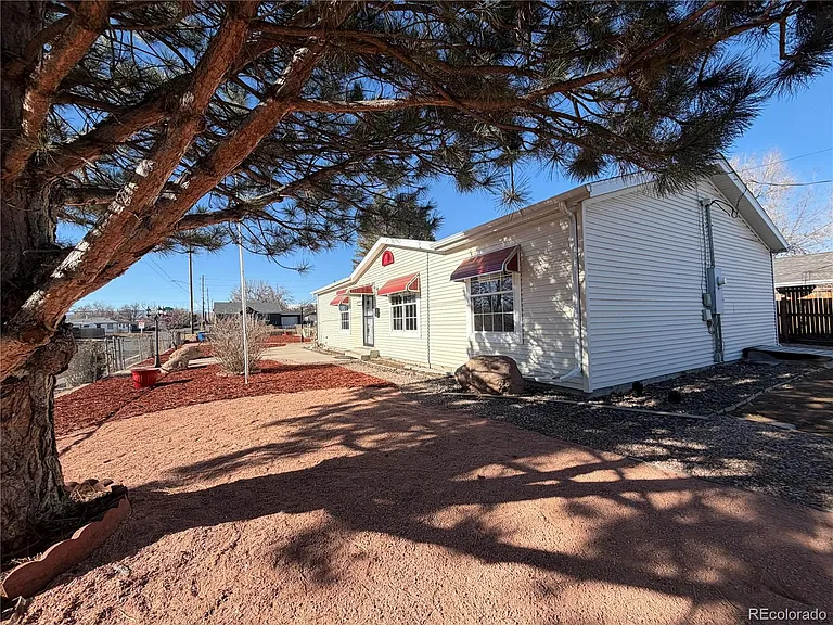 4095 W Arizona Ave — Photo 26