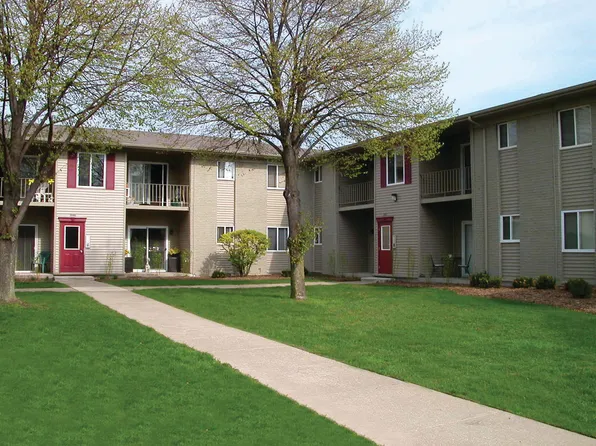 Allen Pointe Apartments, 9918 Allen Pointe Dr #10183, Allen Park, MI 48101