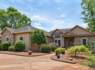 149 Shore Heights Dr, Inman, SC 29349
