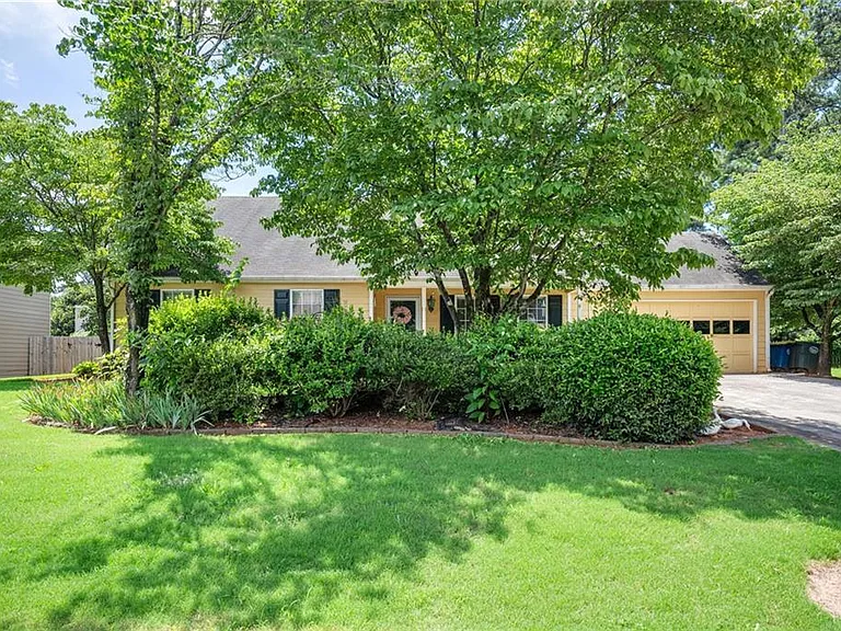 4015 Paloverde Dr NW — Photo 26