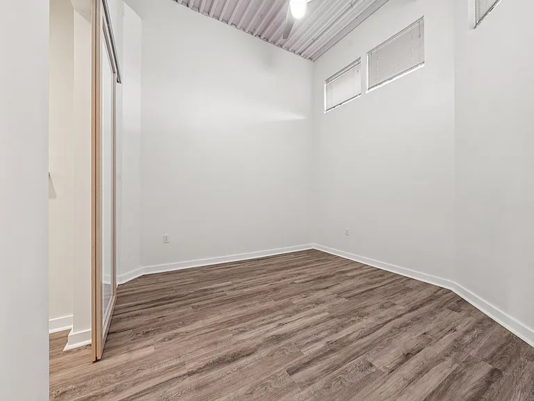 Remington Lofts — Photo 39