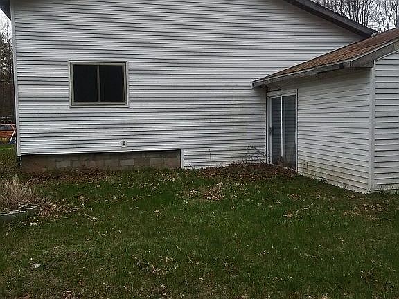 back side of 1 acre lot