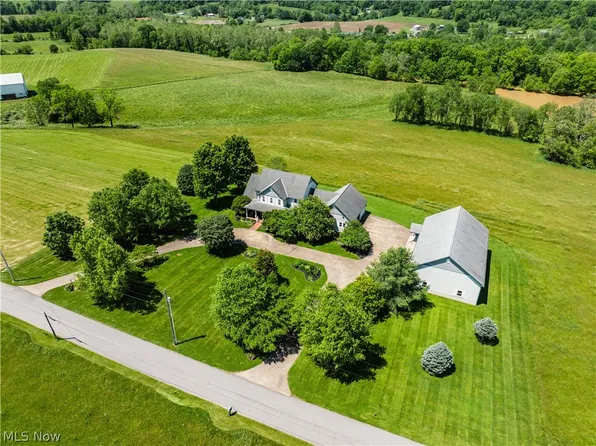 64575 Pigeon Gap Rd, Cambridge, OH 43725