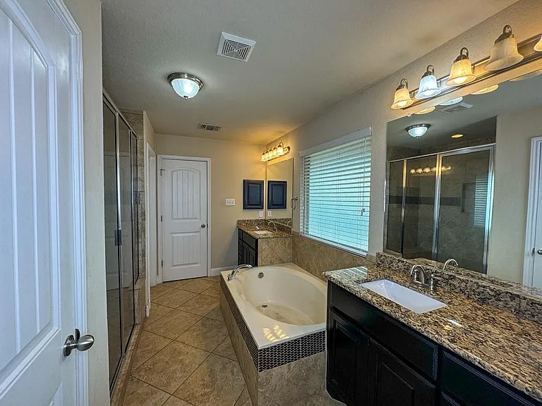 809 Alpino — Photo 16