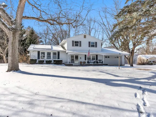 200 Crescent Ave, Kendallville, IN 46755