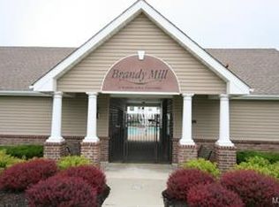 148 Brandy Mill Cir APT A, High Ridge, MO 63049