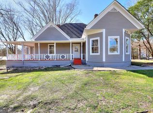 321 Rothell Rd, Toccoa, GA 30577