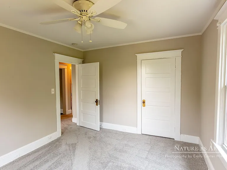 3 Elliott Road — Photo 8