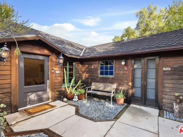 1551 Penny Rd, Topanga, CA 90290