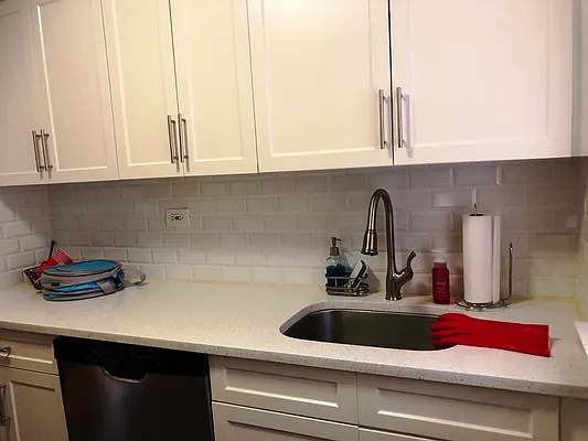 Rented by Prime Realty | media 17