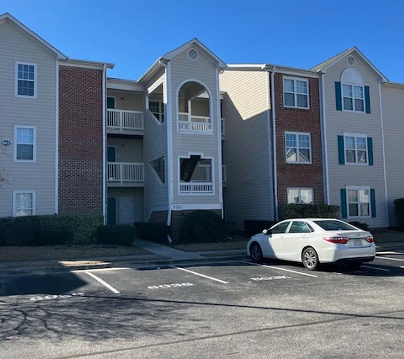 803K Bryce Ct