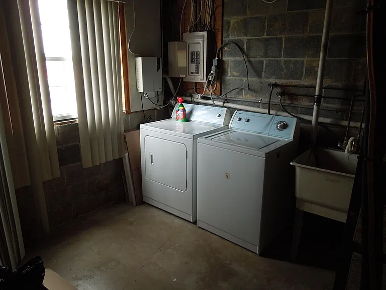 66 Talister Ct — Photo 7