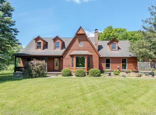 2700 Hadley Rd, Lapeer, MI 48446