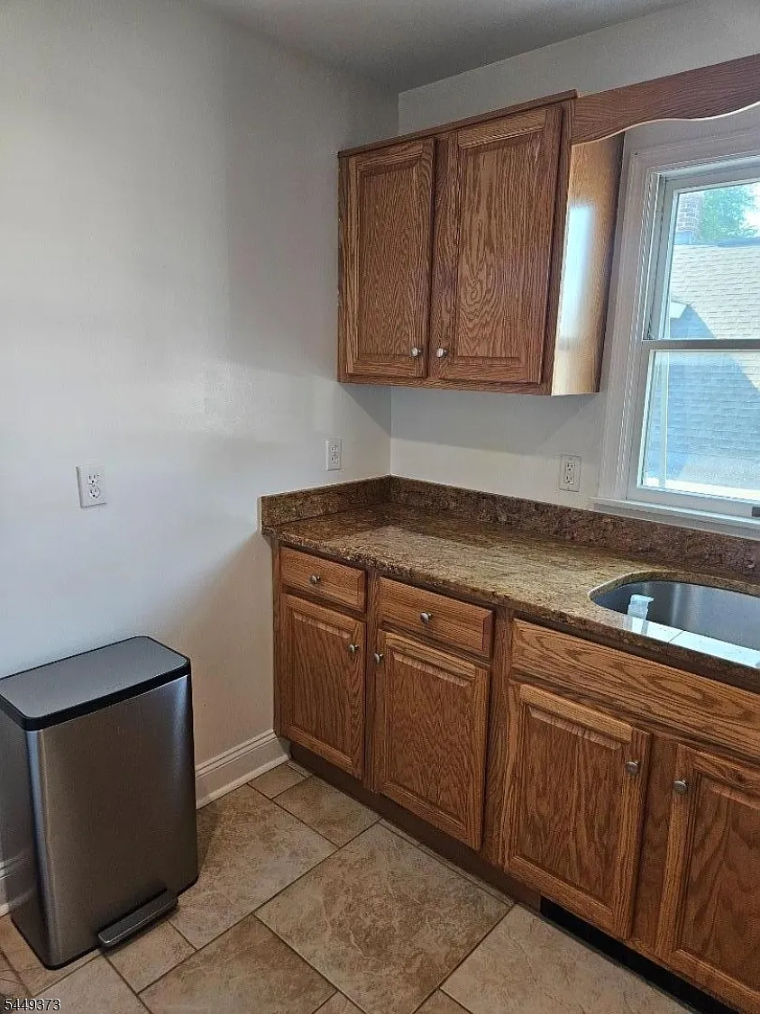 1 bed, 1.0 bath, 760 sqft, $2,100 — Photo 4