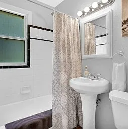 5119 Sunderland Rd — Photo 31
