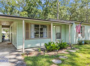 1072 Ricade Dr, Hinesville, GA 31313