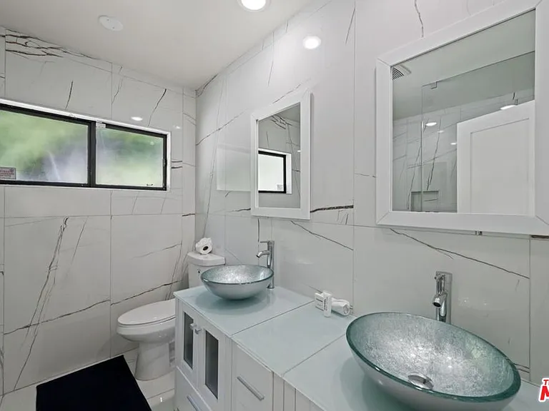 2617 S Beverly Dr — Photo 53