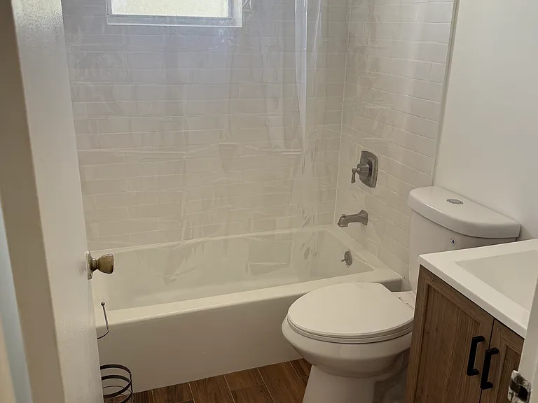 2645 SW 28th Ct — Photo 7