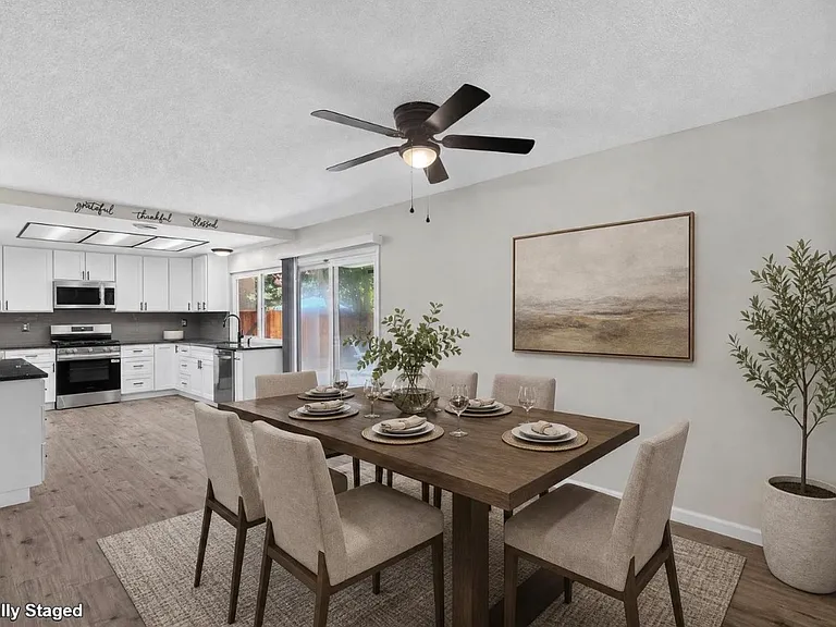 7734 Cotswald Way — Photo 4