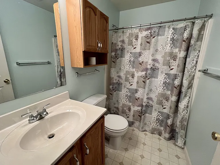 136 Hiddenwood Dr #1 — Photo 4