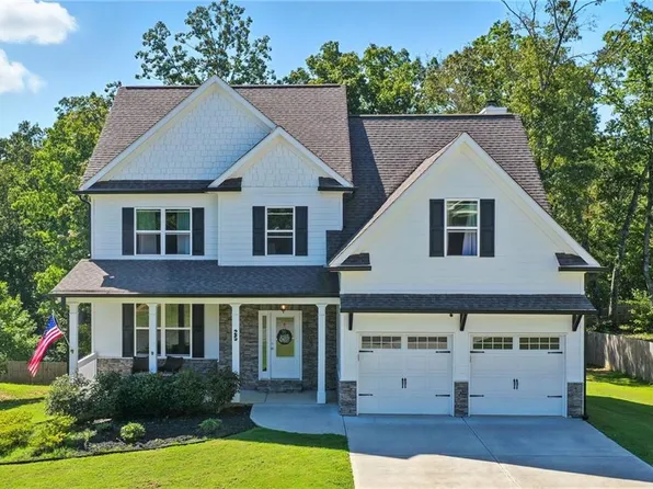 25 Shoreline Dr, Cartersville, GA 30120