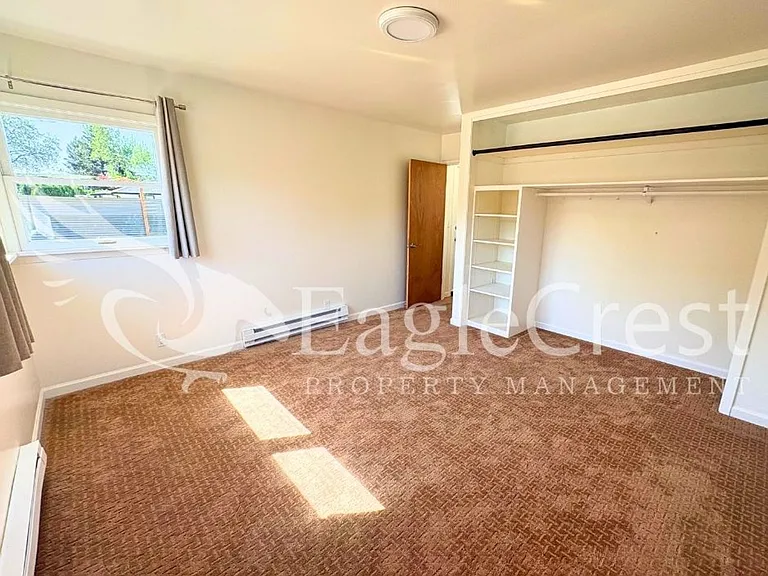 1339 Modoc St — Photo 36
