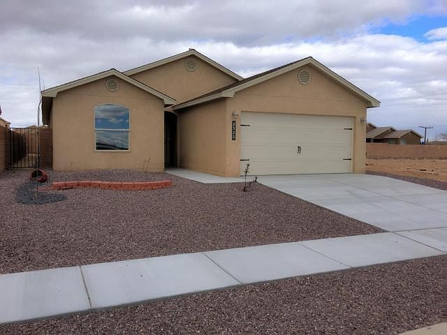 1st image of 304 Sunrise Bluffs Dr