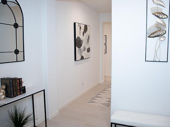 5th image of 521 Davalos St
