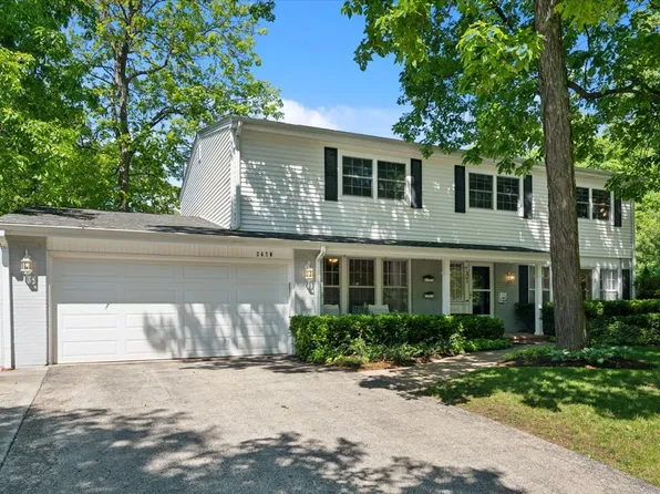 2670 Summit Ave, Highland Park, IL 60035