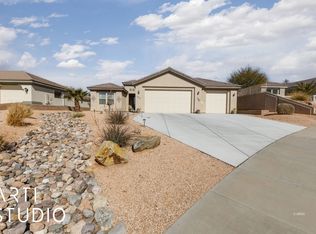 407 Long Iron Ln, Mesquite, NV 89027