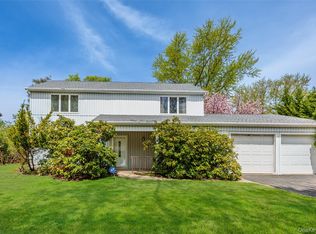 31 Marwood Place, Stony Brook, NY 11790