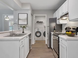 Crescent Ridge Apartments, Tallahassee, FL 32303