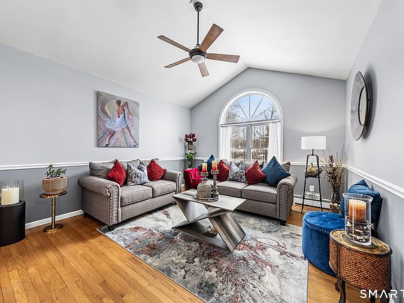 2nd image of 164 Pinney Street