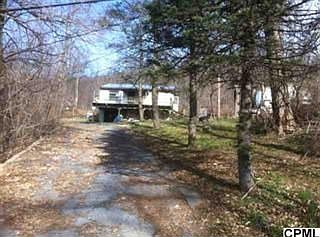 2nd image of 725 Tower Rd
