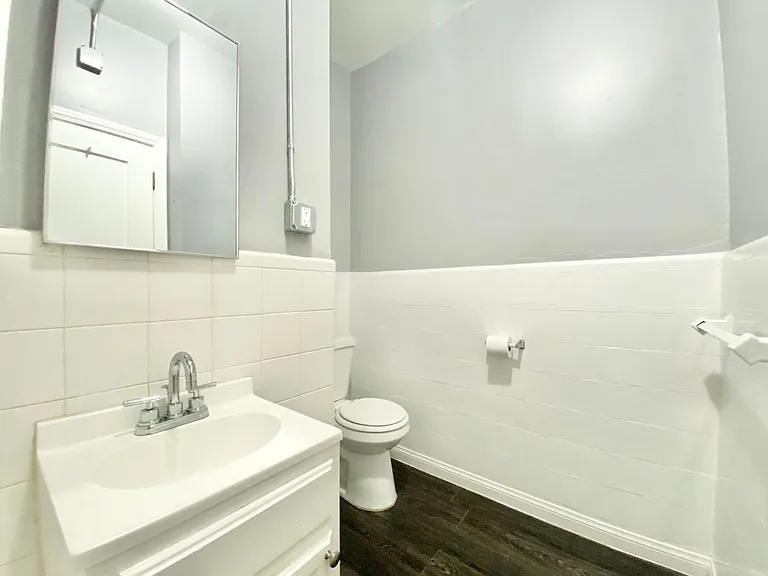 Valdamour Apartments — Photo 41