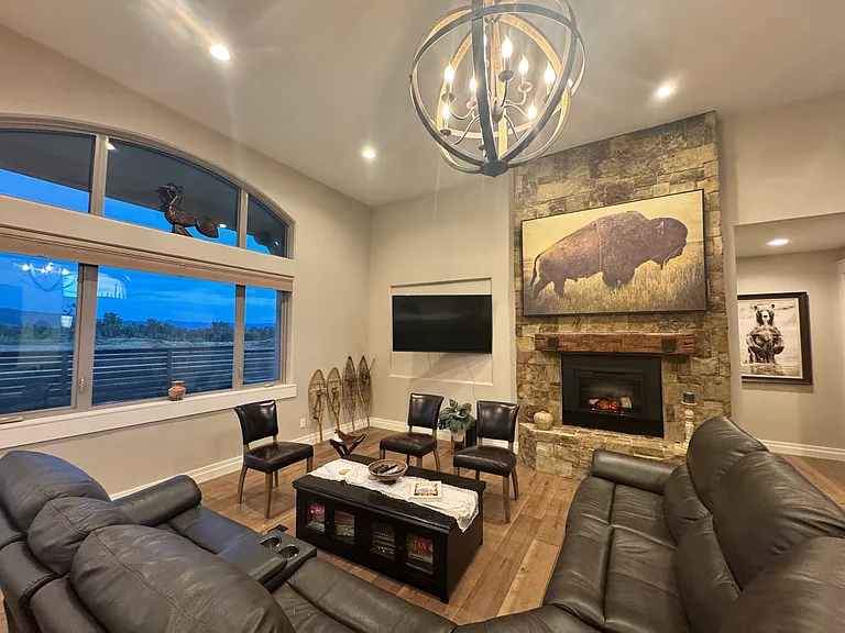 135 Baywood Dr — Photo 8