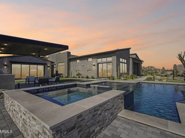 12162 E CAVEDALE Drive, Scottsdale, AZ 85262