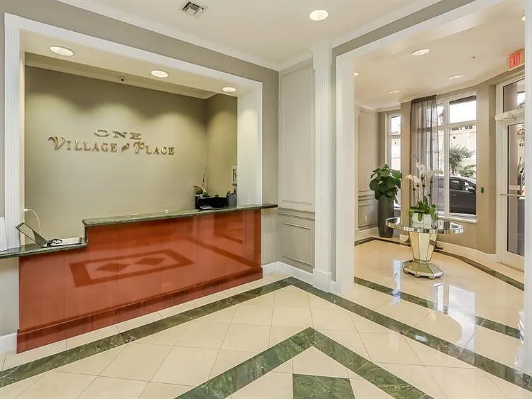 4100 Salzedo St #512 — Photo 30