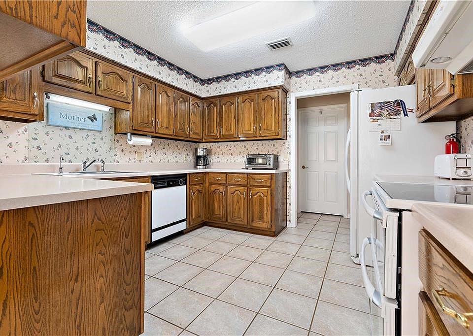 4770 Pecan Rdg E, Mobile, AL 36619 Zillow